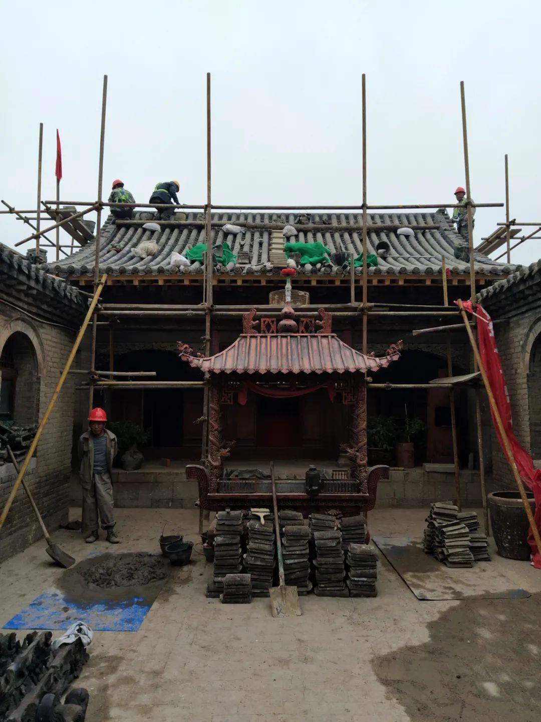 县文物局对文物在建工程进行安全检查
